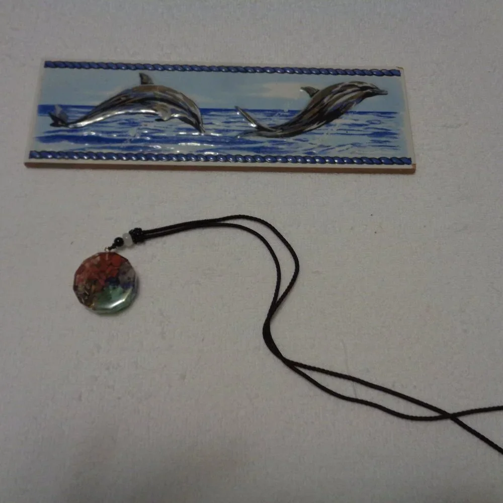 MERMAID WORLDS UNDERSEA DOLPHINS HEAVY TILE & RESIN YOGA SIDE NECKLACE LOT